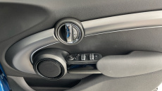 MINI Hatchback 1.5 Cooper Exclusive Premium 5dr Auto Petrol Hatchback